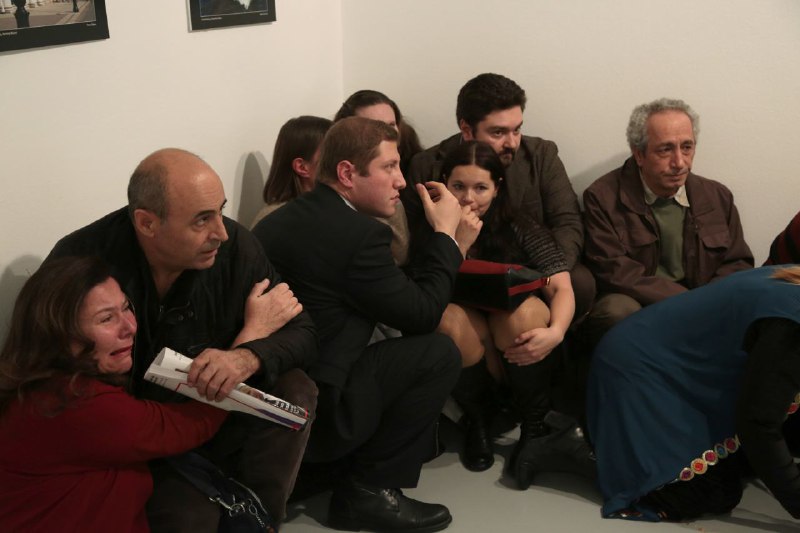 عنوان نمایشگاه عکسی که در اون #سفرروسیه در #ترکیه ترور شد این بود