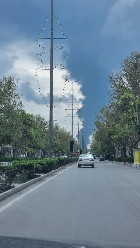 #مشهد عکس‌های دریافتی از ستون دود 'سمت فرودگاه مشهد پس از انفجارهای ساعت ۹