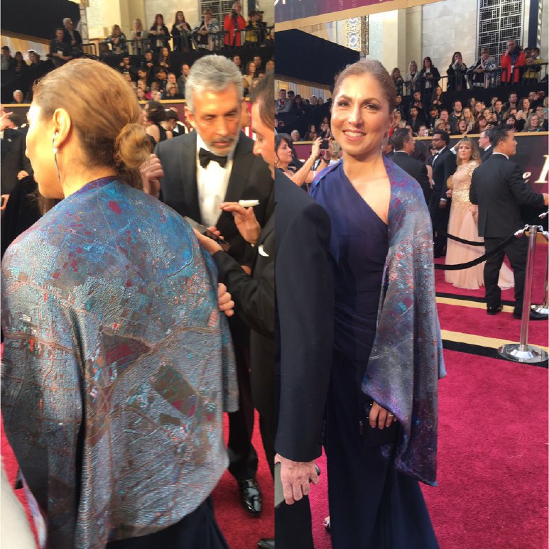 #انوشه_انصاری شالی را پوشیده که نقشه هوایی #مشهد روی آن نقش بسته. پیامش این است که از فضا مرزها دیده نمی‌شوند.bbckalbasi