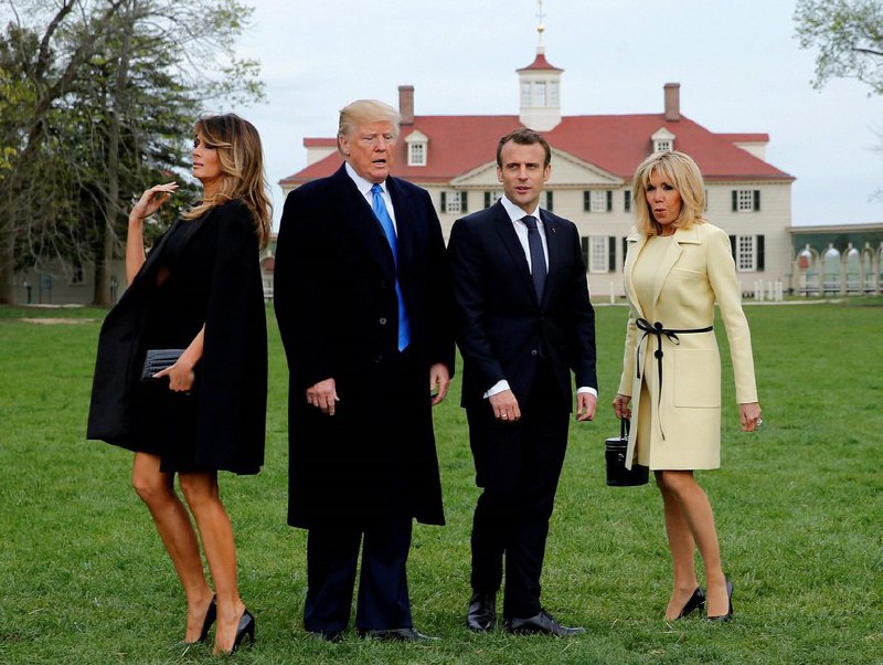 از عکس‌های سوژه کپشن شده سفر رییس‌جمهور فرانسه به آمریکا#مکرون #ماکرون #ترامپ #ملانیا📡 @VahidOnline