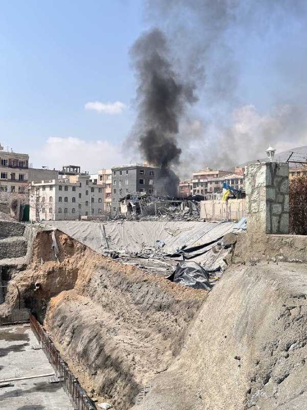 پیام دریافتی همراه با دو تصویر اول