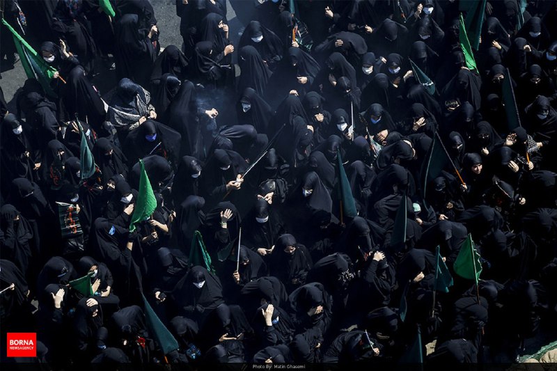 مراسم خیمه‌سوزان عاشورا در چهارراه #گلوبندک تهراناز نظر رعایت پروتکل‌های بهداشتی...عکس‌ها از متین قاسمی borna.news#به_کادر_درمانی_رحم_کنید rouholahvahdati, PejmanMousaviآره دیگه، این ماسک‌ها زره جادویی و اکسیر جاودانگیه که اینا اینجوری میلولن تو هم.Twittzan1با‌ورمممممم‌ نمیشه مال امساله.DavoodiMelikaوای از ۱۴ روز دیگه 