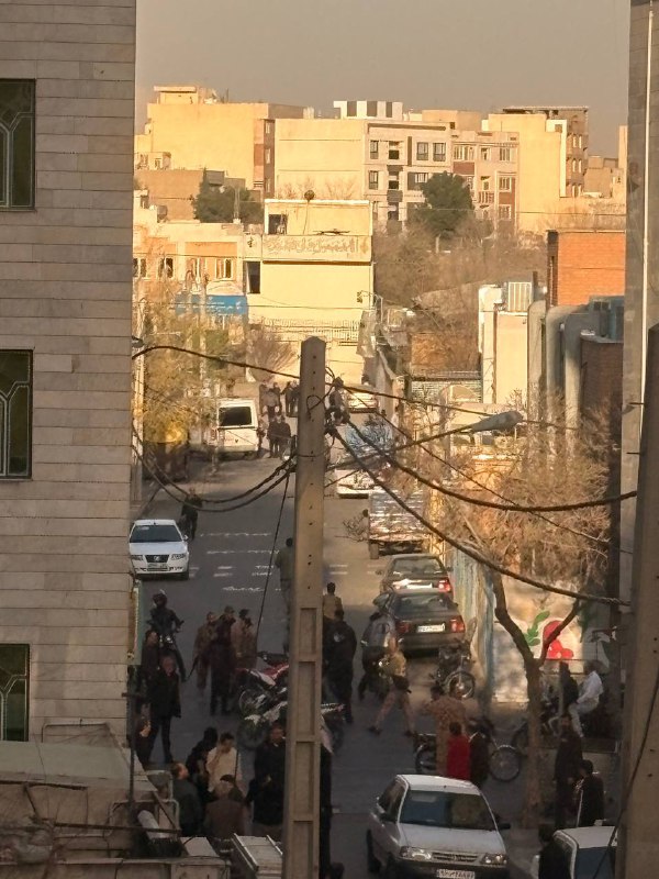 'پایگاه بسیج ابوذر خانی‌آباد #تهران رو زدند.'تصاویر دریافتی، دوشنبه ۱۱ اسفندVahid📡 @VahidOnline'پایگاه بسیج ابوذر خانی‌آباد #تهران رو زدند.'تصاویر دریافتی، دوشنبه ۱۱ اسفندVahid📡 @VahidOnline