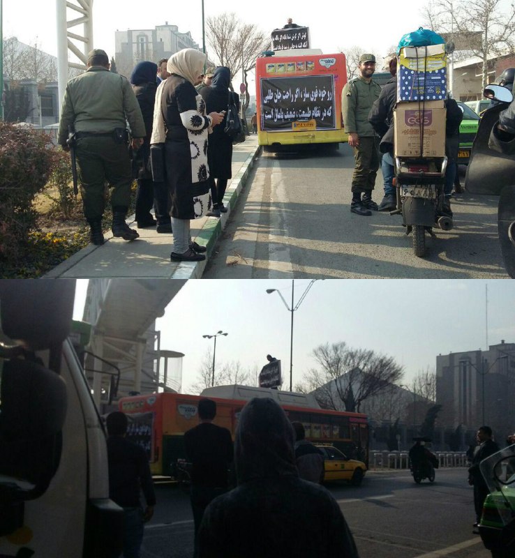یک #راننده_اتوبوس امروز ظهر با #اتوبوس ش مقابل مجلس تجمع کرد!نمونه‌ای دیگر از #اعتراض های یک‌نفره که این روزها بسیار  می‌بینیمروی چند پلاکارد بزرگ «شعر» نوشته بودKianpourAlireza