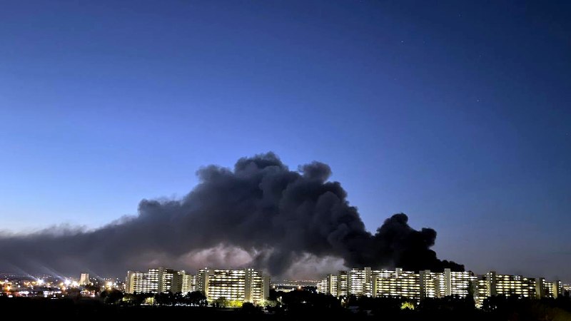 عکس‌های دریافتی از 'شعله و دود انفجار حمله ۴