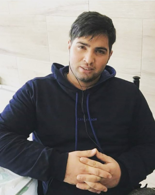 #صابر_بهبودی، کارگر ساکن شهرستان #رودبار که چندی پیش به دلیل اخراج از محل کار اقدام به #خودسوزی کرده بود، امروز یکشنبه ۱۱ آبان، به علت شدت جراحات وارده در بیمارستان سوانح و سوختگی ولایت رشت جان خود را از دست داد.پیشتر یک منبع مطلع در گفتگو با هرانا در این خصوص گفت