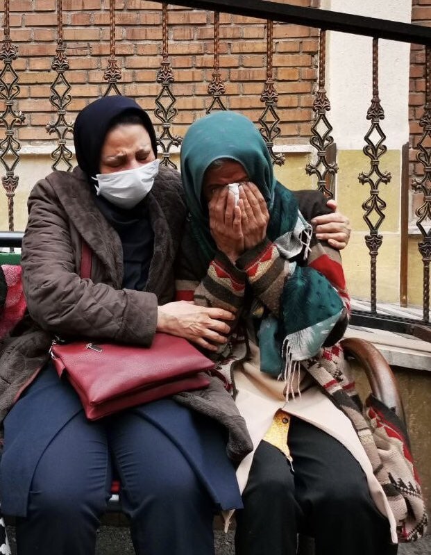 1️⃣#بتول_حسینی مادر #بهنام_محجوبی در آغوش #ناهید_شیرپیشه مادر #پویا_بختیاری BBCParham2️⃣و در آغوش  #شهناز_اکملی مادر #مصطفی_کریم‌بیگی IranRights_org📡 @VahidOnline1️⃣#بتول_حسینی مادر #بهنام_محجوبی در آغوش #ناهید_شیرپیشه مادر #پویا_بختیاری BBCParham2️⃣و در آغوش  #شهناز_اکملی مادر #مصطفی_کریم‌بیگی IranRights_org📡 @VahidOnline