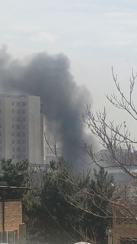 هدف قرار گرفتن خانه کسی در بلوار ارتش #تهرانتصاویر دریافتی با شرح