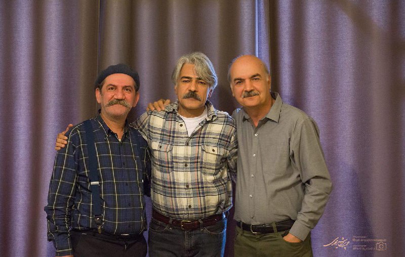 #کیهان_کلهر رفته محل ضبط #کلاه‌قرمزی. کاش به عنوان مهمون حضور پیدا کنه و یکم #کمونچه بزنه تا پشم‌های کودکان سرزمینم بریزهvahidlp