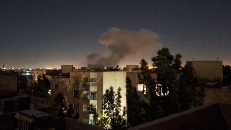 انفجارها در #ریتصاویر دریافتی و پیام‌ها از شنیده شدن صدای چند انفجار در #شهر_ری سه‌شنبه ۱۲ اسفندVahid📡 @VahidOnlineانفجارها در #ریتصاویر دریافتی و پیام‌ها از شنیده شدن صدای چند انفجار در #شهر_ری سه‌شنبه ۱۲ اسفندVahid📡 @VahidOnline