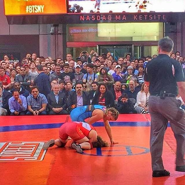 علی #فتح‌الله‌زاده، مدیرعامل سابق استقلال #کشتی_زنان دوس دارهنشسته ۴می از چپAhmad Batebi