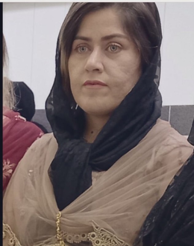 اسمش #فرشته_احمدی بود. اصالتا سردشتی و ساکن #مهاباد. دیروز به ضرب گلوله نیروهای سرکوب کشته شد.SamRasoulpour📡 @VahidOnlineاسمش #فرشته_احمدی بود. اصالتا سردشتی و ساکن #مهاباد. دیروز به ضرب گلوله نیروهای سرکوب کشته شد.SamRasoulpour📡 @VahidOnline