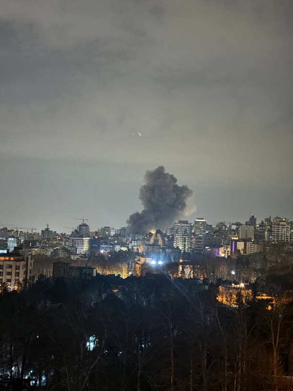 تصاویر دریافتی با شرح حمله 'سمت زعفرانیه #تهران'در پیام‌های دریافتی تاییدنشده میگن