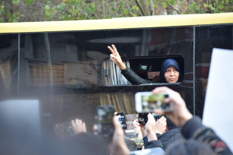 عکس دیگری از #فائزه #هاشمی_رفسنجانیIranNewspaper