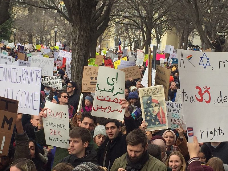 این هموطنموناعتراض به ممنوعیت ورود مهاجران و پناهنده ها، #واشنگتنFJamalpour
