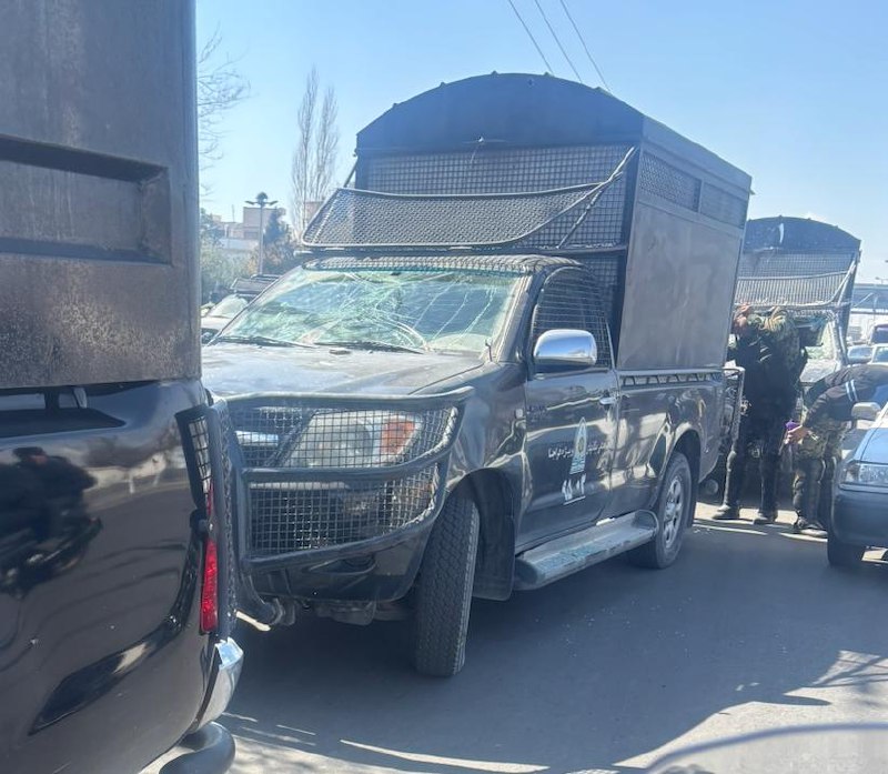 'خودروهای نظامی خسارت دیده در هدف گرفته شدن مجموعه ورزشی بعثت #تهران'تصاویر دریافتی با شرح بالا، پنجشنبه ۱۴ اسفندVahid📡 @VahidOnline'خودروهای نظامی خسارت دیده در هدف گرفته شدن مجموعه ورزشی بعثت #تهران'تصاویر دریافتی با شرح بالا، پنجشنبه ۱۴ اسفندVahid📡 @VahidOnline