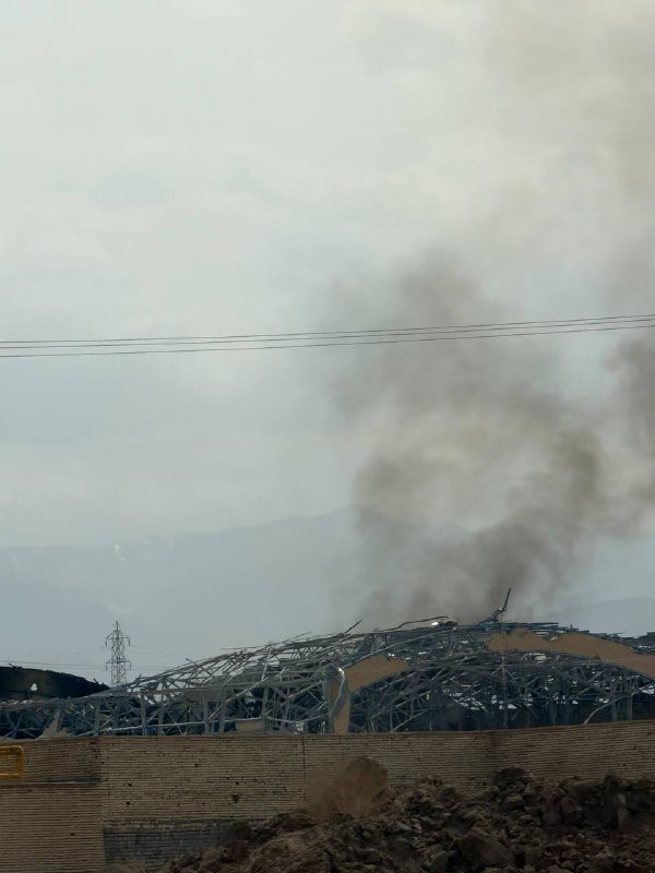 دو عکس آخر بالا مربوط به کاشان هستند سایر تصاویر مربوط به همدان پیام‌های دریافتی در ساعت‌های گذشته