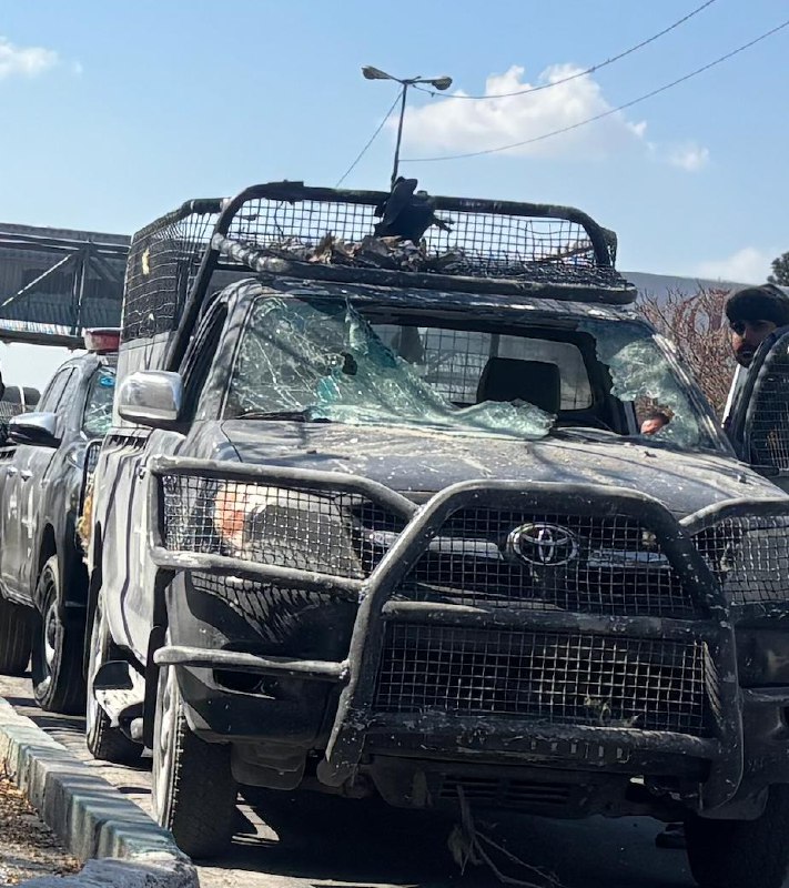 'خودروهای نظامی خسارت دیده در هدف گرفته شدن مجموعه ورزشی بعثت #تهران'تصاویر دریافتی با شرح بالا، پنجشنبه ۱۴ اسفندVahid📡 @VahidOnline'خودروهای نظامی خسارت دیده در هدف گرفته شدن مجموعه ورزشی بعثت #تهران'تصاویر دریافتی با شرح بالا، پنجشنبه ۱۴ اسفندVahid📡 @VahidOnline