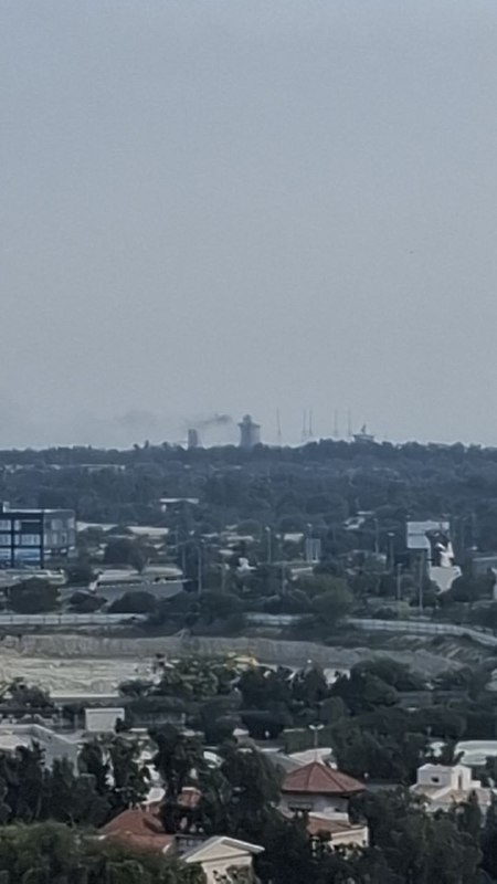 'به یکی دیگه از رادارهای #کیش حمله موشکی شد'تصاویر دریافتی، پنجشنبه ۱۴ اسفندعکس آخر مربوط به حمله سه‌شنبه ۱۲ اسفند