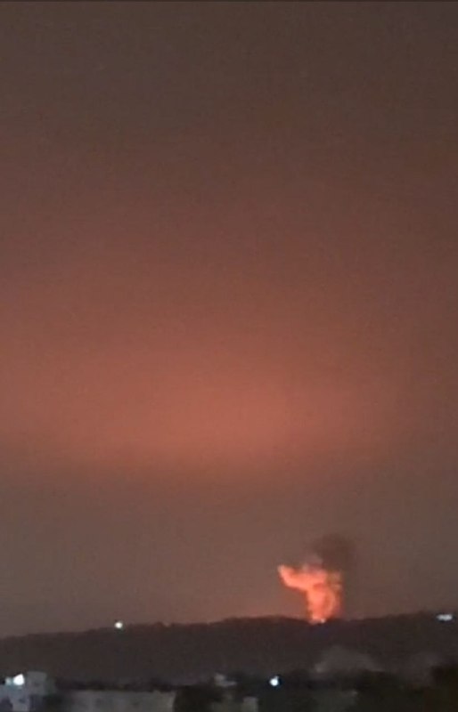 'آسمان قرمز شیان لویزان #تهران در حمله ساعت ۱