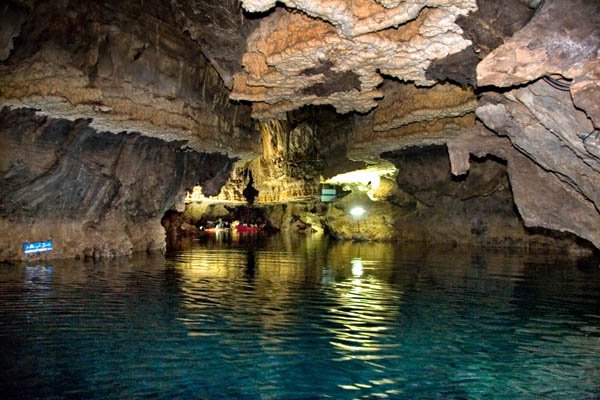 روزنامه شرق
