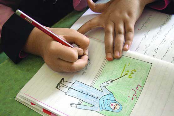 مهر بررسی کرد؛ توزیع غیرقانونی پیک نوروزی/ وحشت بازگشت پیک شادی