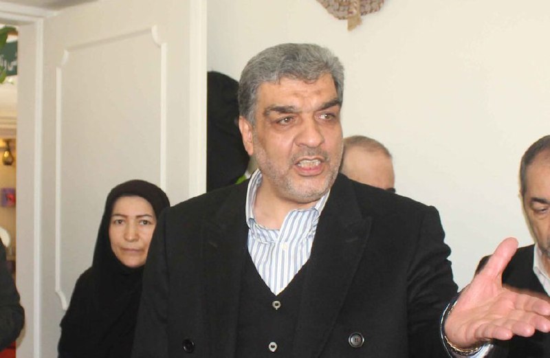 Behnam Gholipour