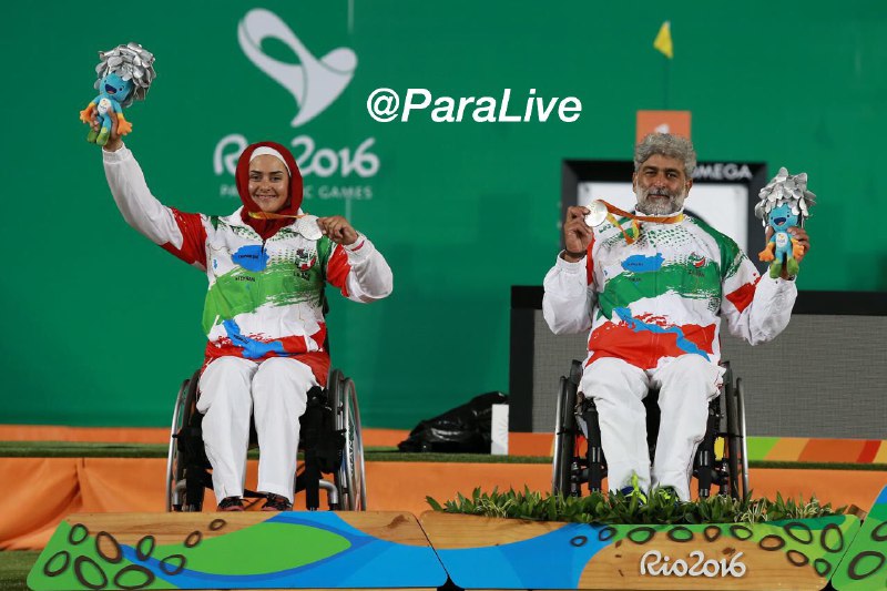 همین الان مراسم اهدای مدال زهرانعمتی و ابراهیم رنجبر در #تیروکمان تیمی.🇮🇷✌🏻️🏅🏹#معلولیت_محدودیت_نیست #دخترا_قهرمانن @ParaLive