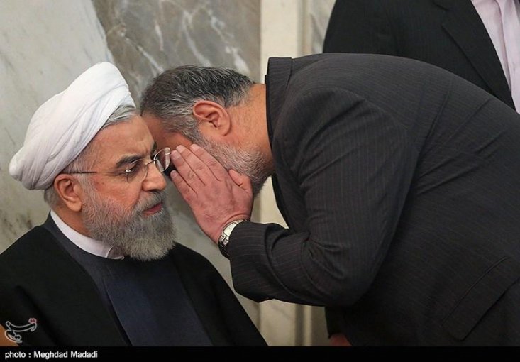 کراولی