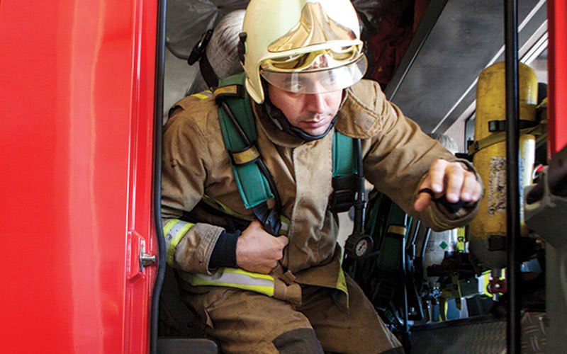 چهارصد ضربه - ماهنامه‌ی شبکه آفتاب